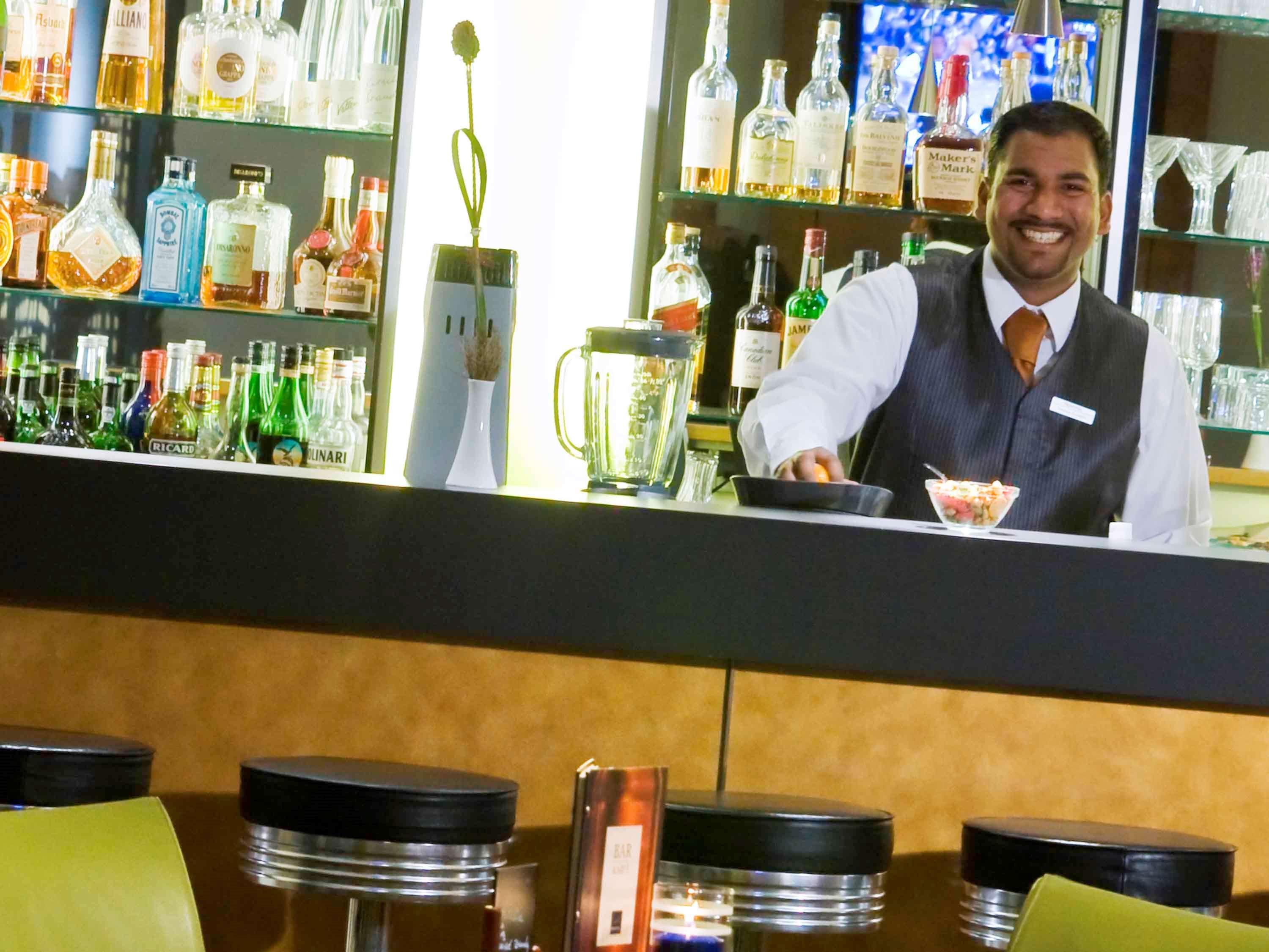 Novotel West Hotel 4*