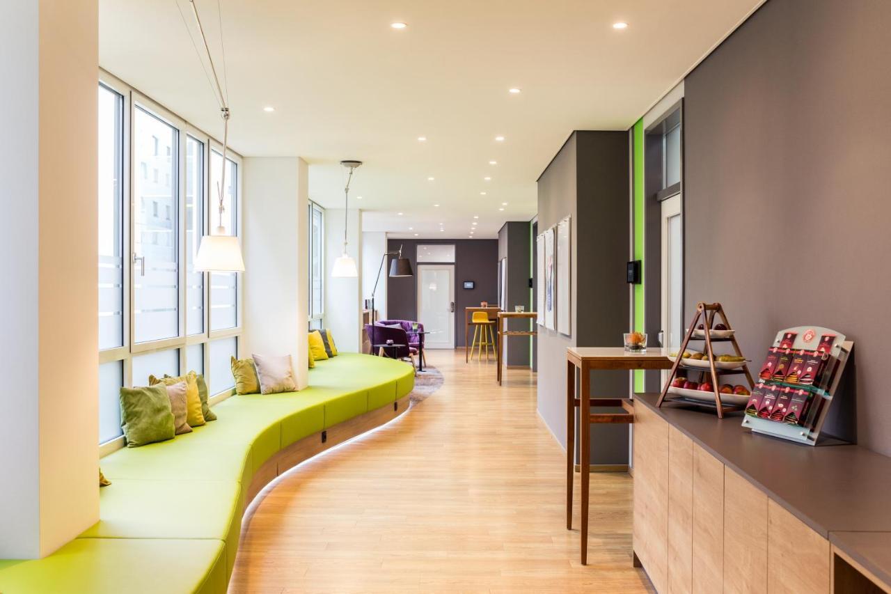 Hotel Novotel West