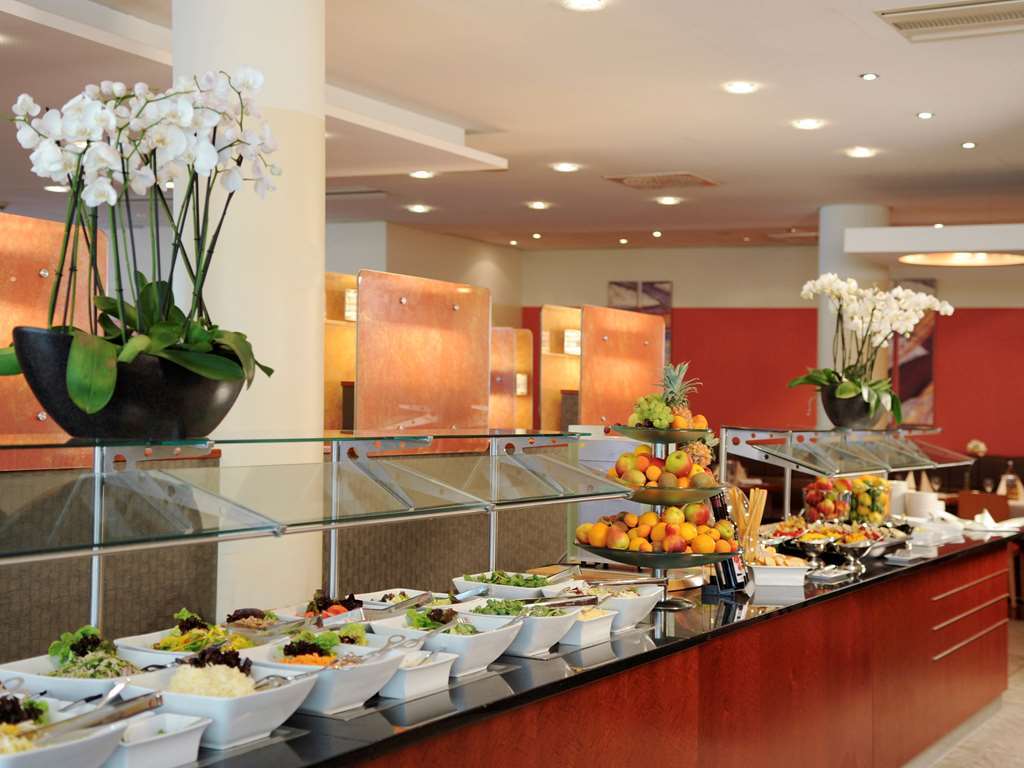 Novotel West Hotel